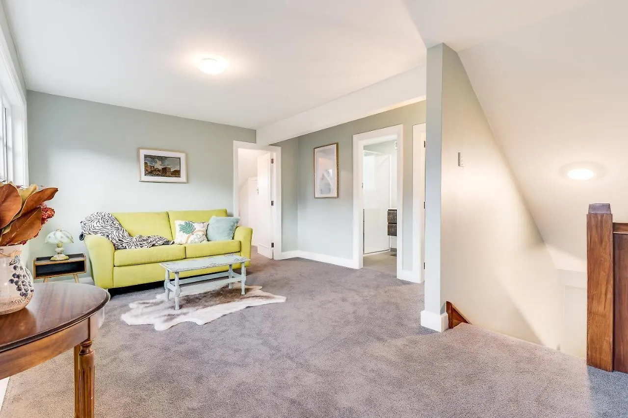 فيلا كريستتشيرشفي Black Manse With Convenience 0*, كريستتشيرش نيوزيلندا