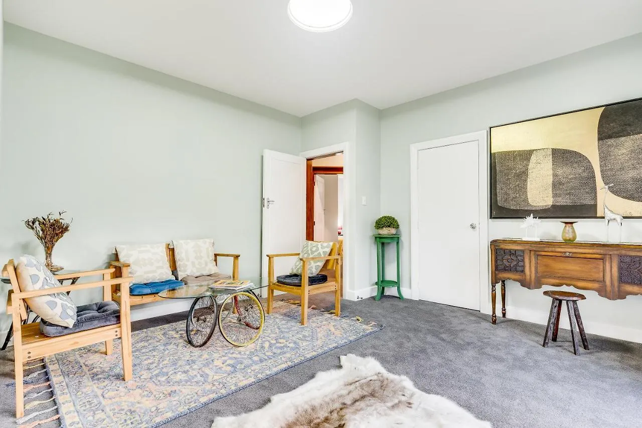 فيلا كريستتشيرشفي Black Manse With Convenience 0*, كريستتشيرش